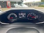 Peugeot 208 1.2 Nieuwe Distributie , Apple carplay , Navigatie , Parkeer sensoren , Cruise control