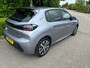 Peugeot 208 1.2 Nieuwe Distributie , Apple carplay , Navigatie , Parkeer sensoren , Cruise control