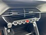 Peugeot 208 1.2 Nieuwe Distributie , Apple carplay , Navigatie , Parkeer sensoren , Cruise control