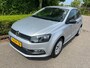Volkswagen Polo 1.0 Navigatie / Airco / Cruise control / Parkeersensor V+A