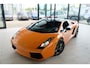 Lamborghini Gallardo SE NR 195! BWJ 2005 5.0 V10 520 PK / BTW AUTO! / AUTOMAAT / LEDER / STOELVERW. / CAMERA / NAVI / CLIMA / BI-XENON / SPECIALE CALLISTO VELGEN / TWO TONE