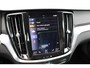 Volvo V60 T5 Automaat Momentum Pro | AppleCarplay | Verw. Voorstoelen | PDC V + A | 18" LMV