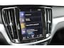 Volvo V60 T5 Automaat Momentum Pro | AppleCarplay | Verw. Voorstoelen | PDC V + A | 18" LMV