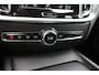 Volvo V60 T5 Automaat Momentum Pro | AppleCarplay | Verw. Voorstoelen | PDC V + A | 18" LMV