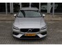 Volvo V60 T5 Automaat Momentum Pro | AppleCarplay | Verw. Voorstoelen | PDC V + A | 18" LMV