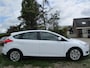 Ford Focus 1.0 Ecoboost Trend Verwarmde Stoelen + Voorraam