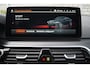 BMW 5-Serie 520i Business Edition Plus M Sport Autom Schkdak Leder Sportst Navi Camera Adaptieve Cruise Clima 2x PDC LMV Trekh ENZ