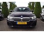 BMW 5-Serie 520i Business Edition Plus M Sport Autom Schkdak Leder Sportst Navi Camera Adaptieve Cruise Clima 2x PDC LMV Trekh ENZ
