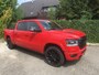 Dodge Ram 1500 5.7 V8 4x4 Crew Cab Laramie sport Luchtvering, Panoramadak. Tachograaf, Trekhaak, Navi, harman kardon In nieuw staat, nwe banden, top conditie