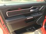Dodge Ram 1500 5.7 V8 4x4 Crew Cab Laramie sport Luchtvering, Panoramadak. Tachograaf, Trekhaak, Navi, harman kardon In nieuw staat, nwe banden, top conditie