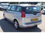 Peugeot 5008 1.6 THP ST 7p. Panoramadak, Cruise control, 7 Persoons, Trekhaak, Lichtmetalen wielen