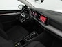 Volkswagen Golf Variant 1.5 eTSI Style Automaat | Camera | Adaptieve Cruise Control | Stoelverwarming