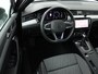 Volkswagen Passat Variant 1.4 TSI PHEV GTE Business 272 PK DSG | Apple Carplay | Adaptive Cruise Control | Digital Cockpit Pro | Plug-IN | Trekhaak | Ergo Active Stoel | Navigatie | Keyless | Achteruitrijcamera |