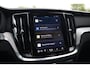 Volvo V60 2.0 B3 Plus Dark