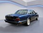 Daimler 4.0 V8 /Topstaat Youngtimer/Beige Leder/Stoelverwarming V+A/Elektr. Stoelen V+A/Clima&Cruise Control/Apple Carplay/(MET GARANTIE*)