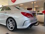 Mercedes-Benz CLA 180 Ambition,AMG Line,Automaat,Navigatie,Parkeerassistent,Trekhaak,Half Leder/Alcantara,Climate&Cruisecontrol,Keyless Entry,Bluetooth met Spraakbediening,18 Inch Lmv