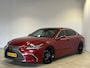 Lexus ES 300h Business Line | Luxueuze uitvoering | LM Velgen 19" | Elektrisch Glazen Panoramadak | Voorstoelen/Stuurwiel Verwarmd |