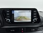 Hyundai i20 1.0 T-GDI COMFORT | OUTLET DEAL!!! | NAVI via APPLE CAR PLAY & ANDROID | CAMERA | CRUISE | ZWARTE LOGO'S | TWO TONE | PRIVACY GLASS | FABRIEKSGARANTIE GELDIG T/M 7-2029! |