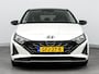 Hyundai i20 1.0 T-GDI COMFORT | OUTLET DEAL!!! | NAVI via APPLE CAR PLAY & ANDROID | CAMERA | CRUISE | ZWARTE LOGO'S | TWO TONE | PRIVACY GLASS | FABRIEKSGARANTIE GELDIG T/M 7-2029! |