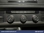 Volkswagen Crafter 2.0 TDI 140pk L3H3 L2H2 Euro6 Airco | Camera | Apple Carplay | Android Auto Bijrijdersbank, 3000kg trekvermogen