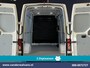 Volkswagen Crafter 2.0 TDI 140pk L3H3 L2H2 Euro6 Airco | Camera | Apple Carplay | Android Auto Bijrijdersbank, 3000kg trekvermogen