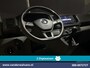 Volkswagen Crafter 2.0 TDI 140pk L3H3 L2H2 Euro6 Airco | Camera | Apple Carplay | Android Auto Bijrijdersbank, 3000kg trekvermogen