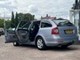 Skoda Octavia Combi. 1.2 TSI Ambition Business Line | AUTOMAAT | NAVIGATIE | TREKHAAK |