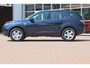 Land Rover Discovery Sport 2.0 eD4 E-Capability 150pk 2WD 5p. Pure LAND ROVER Discovery Sport 2.0 eD4 E-Capability 150pk 2WD 5p. Pure