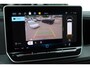 Volkswagen Crafter 35 2.0 TDI L3H3 Trendline 140PK / 103kW, 3500 GVW, BPM vrij, draadloos Apple Carplay & Android Auto, achteruitrijcamera, bijrijdersbank incl. opbervak, airco, cruise control, parkeersensoren voor + achter, licht- en regensensor, Digital Cockpit, verstelbare lendensteun bestuurdersstoel, Lane Assist, elektronische handrem, bandenspanningssensoren, bestuurdersstoel in hoogte verstelbaar, Keyless Start, vermoeidheidsherkenning