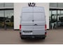 Volkswagen Crafter 35 2.0 TDI L3H3 Trendline 140Pk / 103kW, 3500 GVW, BPM vrij, draadloos Apple Carplay & Android Auto, achteruitrijcamera, bijrijdersbank incl. opbervak, airco, cruise control, parkeersensoren voor + achter, licht- en regensensor, Digital Cockpit, verstelbare lendensteun bestuurdersstoel, Lane Assist, elektronische handrem, bandenspanningssensoren, bestuurdersstoel in hoogte verstelbaar, Keyless Start, vermoeidheidsherkenning