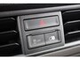 Volkswagen Crafter 35 2.0 TDI L3H3 Trendline 140PK / 103kW, 3500 GVW, BPM vrij, draadloos Apple Carplay & Android Auto, achteruitrijcamera, bijrijdersbank incl. opbervak, airco, cruise control, parkeersensoren voor + achter, licht- en regensensor, Digital Cockpit, verstelbare lendensteun bestuurdersstoel, Lane Assist, elektronische handrem, bandenspanningssensoren, bestuurdersstoel in hoogte verstelbaar, Keyless Start, vermoeidheidsherkenning