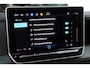 Volkswagen Crafter 35 2.0 TDI L3H3 Trendline 140Pk / 103kW, 3500 GVW, BPM vrij, draadloos Apple Carplay & Android Auto, achteruitrijcamera, bijrijdersbank incl. opbervak, airco, cruise control, parkeersensoren voor + achter, licht- en regensensor, Digital Cockpit, verstelbare lendensteun bestuurdersstoel, Lane Assist, elektronische handrem, bandenspanningssensoren, bestuurdersstoel in hoogte verstelbaar, Keyless Start, vermoeidheidsherkenning