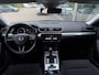 Skoda Superb COMBI 1.5 TSI ACT Business Edition - Automaat Stoelverw. Navi Camera 17inch LMV