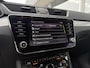 Skoda Superb COMBI 1.5 TSI ACT Business Edition - Automaat Stoelverw. Navi Camera 17inch LMV