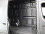 Mercedes-Benz Sprinter 315 CDI | L2 H2 | RWD | Aut. | PRO | BPM VRIJ! | ACHTERUITRIJCAMERA | 3500 KG AHW | DODEHOEKASSISTENT | AIRCO | CRUISE | CARPLAY | ANDROID AUTO | METALLIC | 3-ZITS | MBUX SYSTEEM GROOT