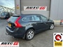 Volvo V60 2.0 D4 Nordic+ hele historie aanwezig.