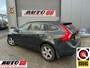 Volvo V60 2.0 D4 Nordic+ hele historie aanwezig.