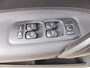 Volvo V70 2.4 Momentum Automaat 7 Pers. ( APK KEURING BIJ AFLEVERING! )