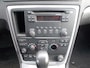 Volvo V70 2.4 Momentum Automaat 7 Pers. ( APK KEURING BIJ AFLEVERING! )