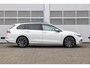 Volkswagen Golf Variant 1.0 eTSI 110pk DSG7 Life Business | Trekhaak | Achteruitrijcamera | Keyless |
