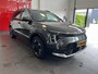 Kia Niro EV ExecutiveLine 64.8 kWh | Schuif-/kanteldak | Parkeersensoren | Elektr. bedienbare achterklep met sensorsturing | Achteruitrij camera | Adaptive cruise control | Apple Carplay/Android Auto |