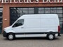 Mercedes-Benz eSprinter eSprinter L2H2 141 km | Camera, Bankje , Betimmering | Certified 24 maanden garantie