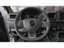 Renault Master T35 2.3 dCi 135 L2H2 Comfort | Direct Leverbaar | Navigatie | Parkeersensoren | Airco | Cruise Control | Vloerplaat In Laadruimte