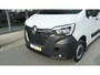 Renault Master T35 2.3 dCi 135 L2H2 Comfort | Direct Leverbaar | Navigatie | Parkeersensoren | Airco | Cruise Control | Vloerplaat In Laadruimte