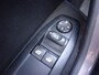 Peugeot 2008 1.2 PureTech Active Panoramadak / Trekhaak / Navigatie
