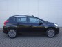Peugeot 2008 1.2 PureTech Active Panoramadak / Trekhaak / Navigatie