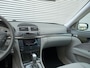 Mercedes-Benz E-klasse E 500  5.0 V8 24V Avantgarde I Bi-Xenon I Pano I Luchtvering I C