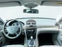 Mercedes-Benz E-klasse E 500  5.0 V8 24V Avantgarde I Bi-Xenon I Pano I Luchtvering I C
