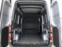Mercedes-Benz Sprinter 315 CDI | L2 H2 | RWD | Aut. | PRO | BPM VRIJ! | ACHTERUITRIJCAMERA | 3500 KG AHW | DODEHOEKASSISTENT | AIRCO | CRUISE | CARPLAY | ANDROID AUTO | METALLIC | 3-ZITS | MBUX SYSTEEM GROOT