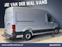 Volkswagen Crafter 2.0 TDI 140pk L3H3 L2H2 Euro6 Airco | Camera | Apple Carplay | Cruisecontrol Android Auto, Parkeersensoren, Bijrijdersbank, 3000kg Trekvermogen, zilver